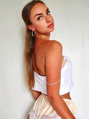 Arlette Schuur