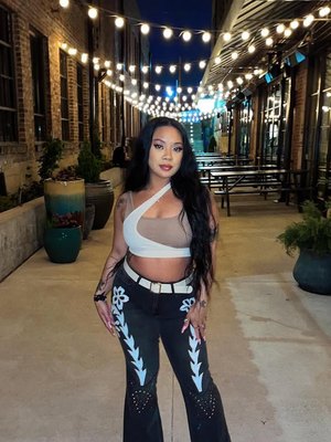 Bella Moon
