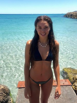 Charlotte MacInnes