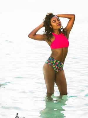 Davetria Robinson
