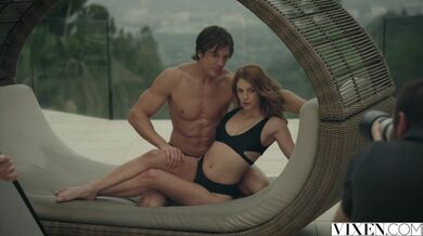 Hot muscular man fulfills all her wild dreams!