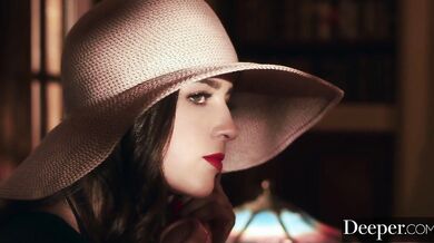 Thief steals rich man's expensive watch during sex with him