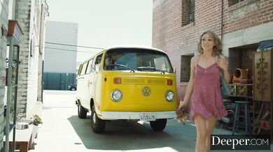 Hitchhiker has fun with a beautiful rescuer