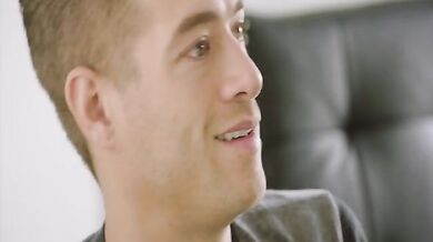 ¡Se folla al mejor amigo de su novio para vengarse!