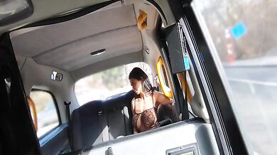 Silicone MILF in a taxi