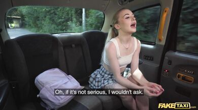 Drobná kráska nikdy nezapomene na jebačku s mým obřím čurákem