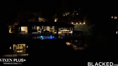 Analom posadnutá blondínka Ashby Winter