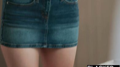 Emma Sirus Gets A BBC To Her Pussy From Physical Therapist