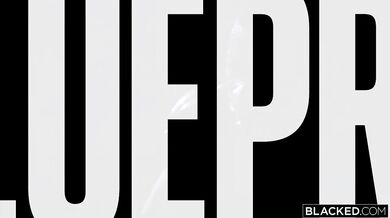 Kyprá bohyňa Angie Faith si po prvýkrát vyskúšala anál s BBC