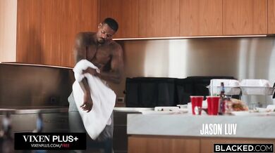 Kyprá bohyňa Angie Faith si po prvýkrát vyskúšala anál s BBC