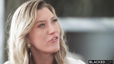 Blondínka Addison Vodka hladná po BBC sa nechala použiť ako hračka