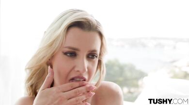 Andie Grey's petite body gets a surprise from her hubby while wife is out