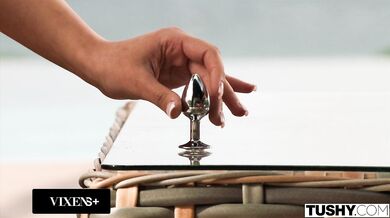 Anal-Hungry Athlete Leo Ahsoka Trains Her Tight Take The Gold In Gaping