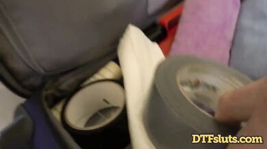 Maddy O'Reilly fajčí a mrdá priamo v zákulisí