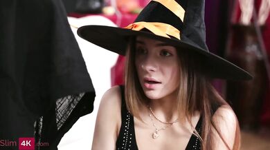 Kompilácia halloweenskeho mrdania do zadku