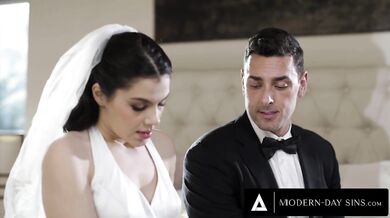 Bridesmaid fucks Italian bride Valentina Nappi on her wedding day
