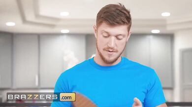 Ryan Reid sa dočkala análu