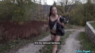Latina Anastasia Brokelyn dychtí po mojom obrovskom penise
