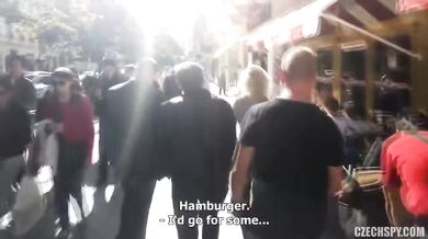 Skrytá kamera a táto česká mačička v akcii