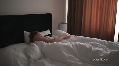 Stella Cardo se svýma velkýma přírodníma kozama