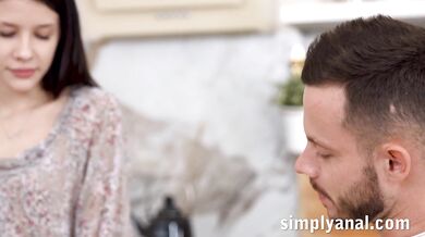 Viola Weber Kitchen Anal