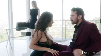 Autumn Falls a Bunny Colby mají své velké kozy a pusy nacpané tvrdým pérem