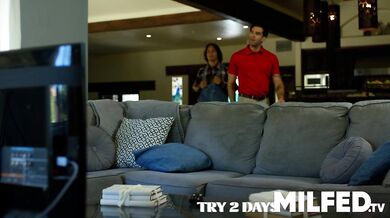 Dee Williams gets down and dirty with a hung guy in this steamy BBW sex tape