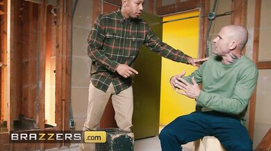 Cherie Deville, Kira Noir, Ryan Reid a Willow Ryder zmenili rekonštrukciu domu v divoké mrdanie