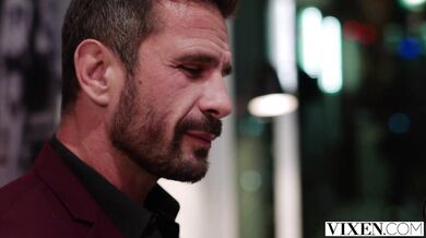 Manuel Ferrara & Elsa Jean give a stunning vixen a wild ride