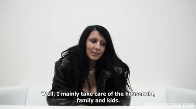 Andrea Casting's big tits bounce as she takes a POV cumshot