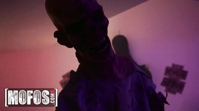 Abella Danger Turns Up The Heat On Halloween By Taking A Deep, Spooky Pounding