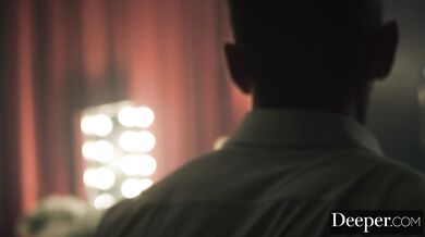 Shy Understudy Is Seduced By Her Infamous Co-star Kiara Cole