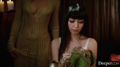 Mona Leads The Ultimate 5-girl Reverse Gangbang