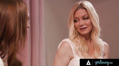 Emotional MILF Bella Bends Admits She Fuck Redhead Stepdaughter Harley Love