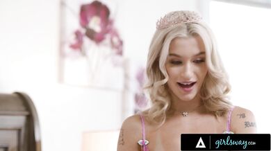 MILF Kylie Le Beau Caught Stepsister Annie King Fucking Her Stepdaughter Emma Rosie