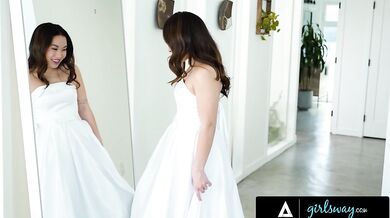 MILF Krystal Davis Sees Stepdaughter Kimmy Kimm In Wedding Dresses And Begs One Last Fuck