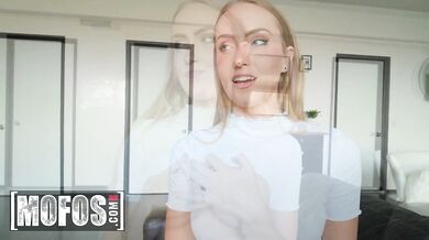 Scarlet Chase Goes From Anal Zone And Gets Her Ass Filled With Cum