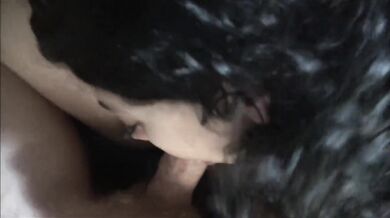 Two Latinas have threesome with me