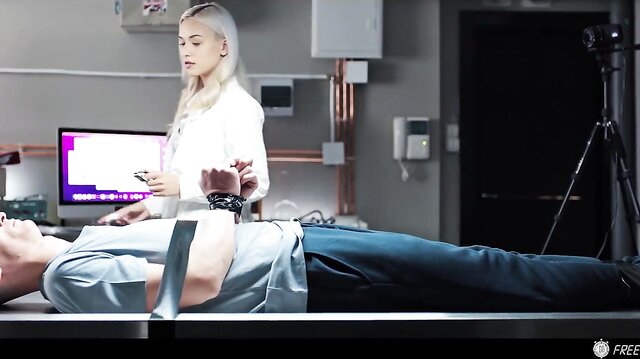 Horny guy can stop time and fucks sexy doctor