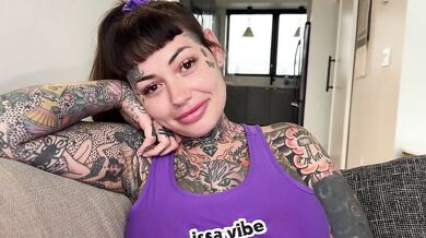 Tiger Lilly demands cum inside her pussy