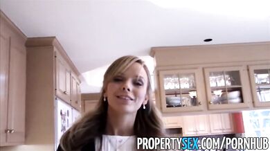 Sexy petite realtor fucks pervert pretending to buy house
