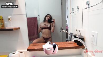I masturbated before the shower until I squirted!
