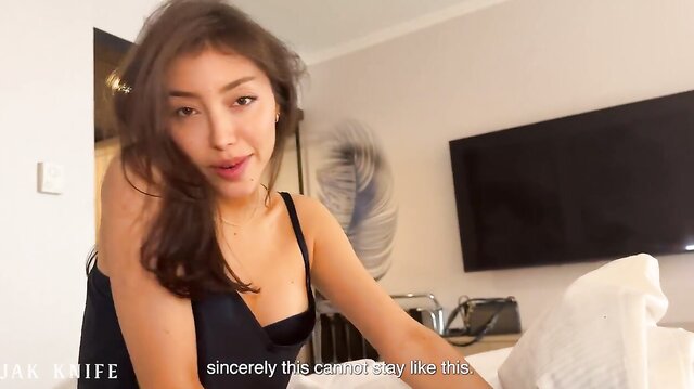 Spanish bombshell uses body language to communicate with lucky American guy