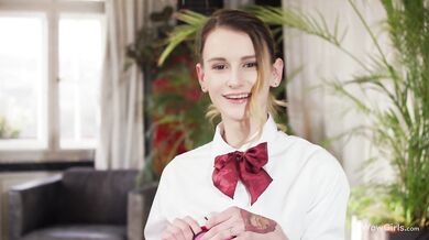 Adelle Unicorn Hairy And Wet Masturbation