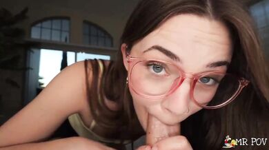 Juniper Ren Gets Some Sugar