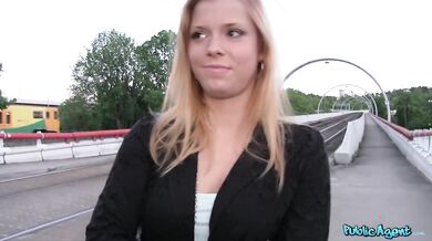 Pretty blonde is tempted by his pocket full of cash