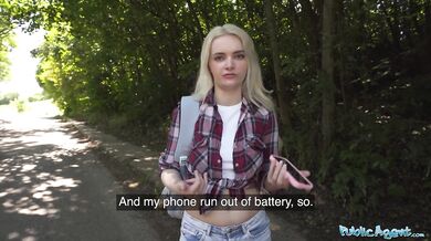 Stranded Hot Blonde Has A Bit Of Time For A Quick Outdoor Fucking