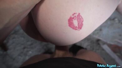 Her stunning sexy body made me cum inside her mouth