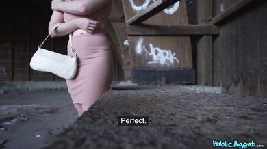 Her stunning sexy body made me cum inside her mouth