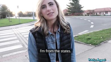 I make this hot American tourist squirt in the woods